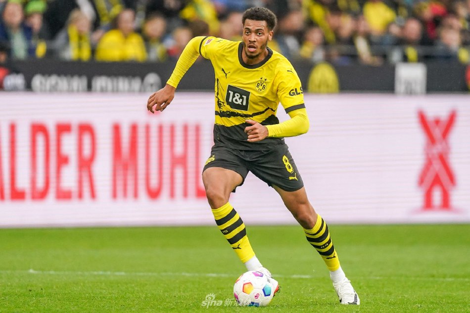 尽管信心满 尽管信心满